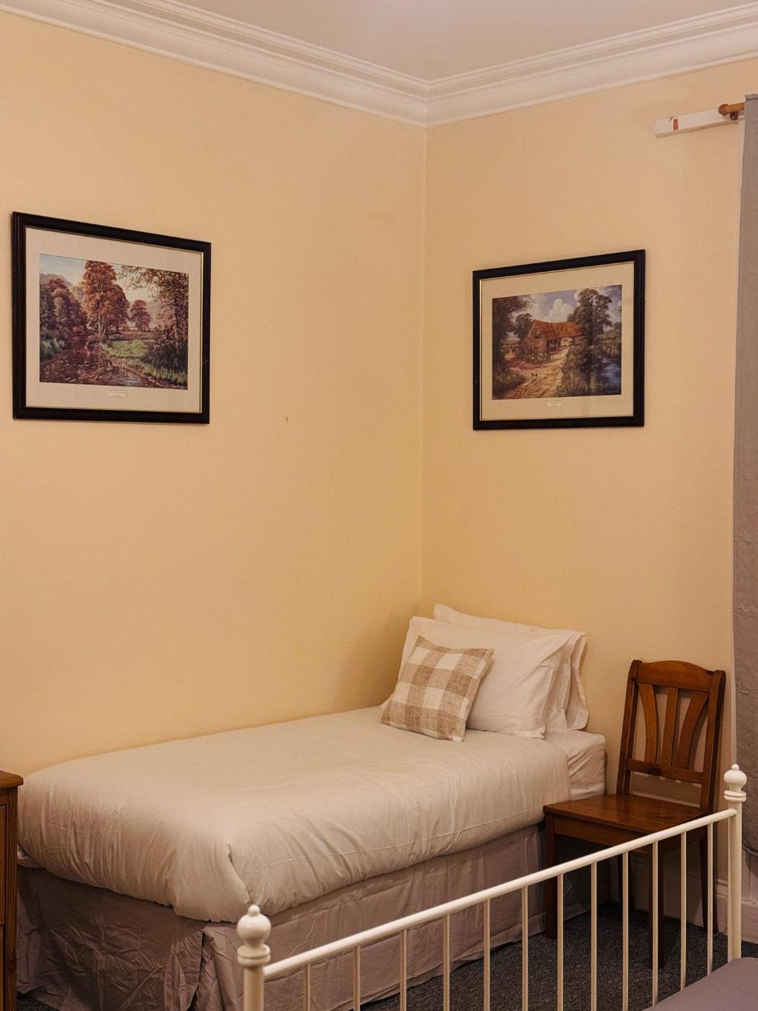 Edinburgh Travel Guest House Εξωτερικό φωτογραφία