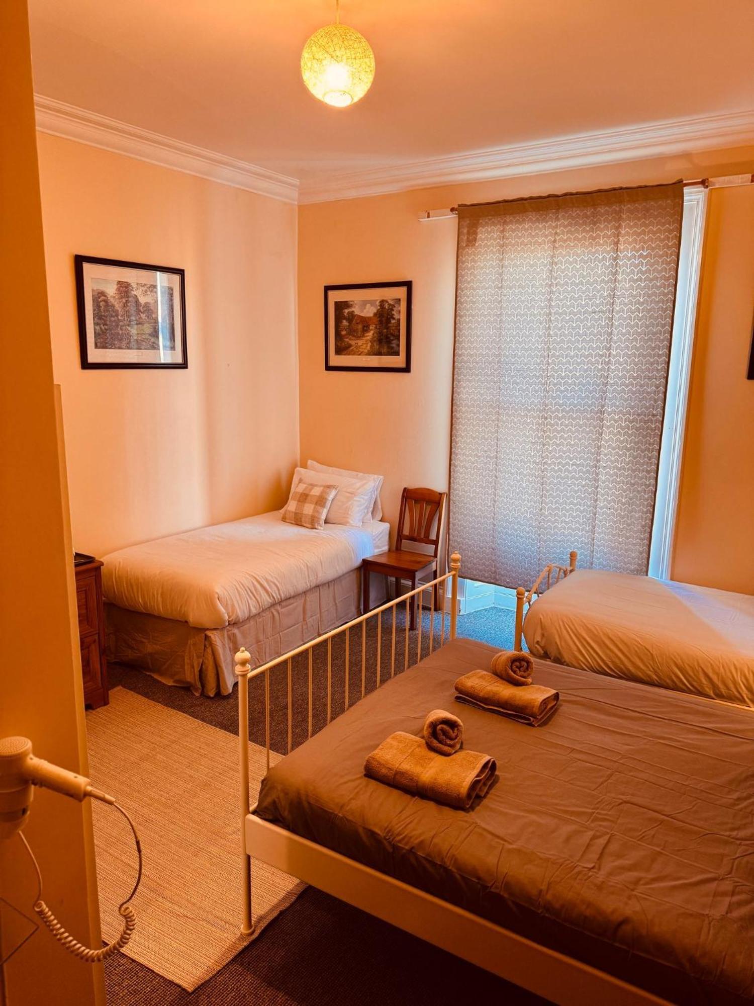 Edinburgh Travel Guest House Εξωτερικό φωτογραφία