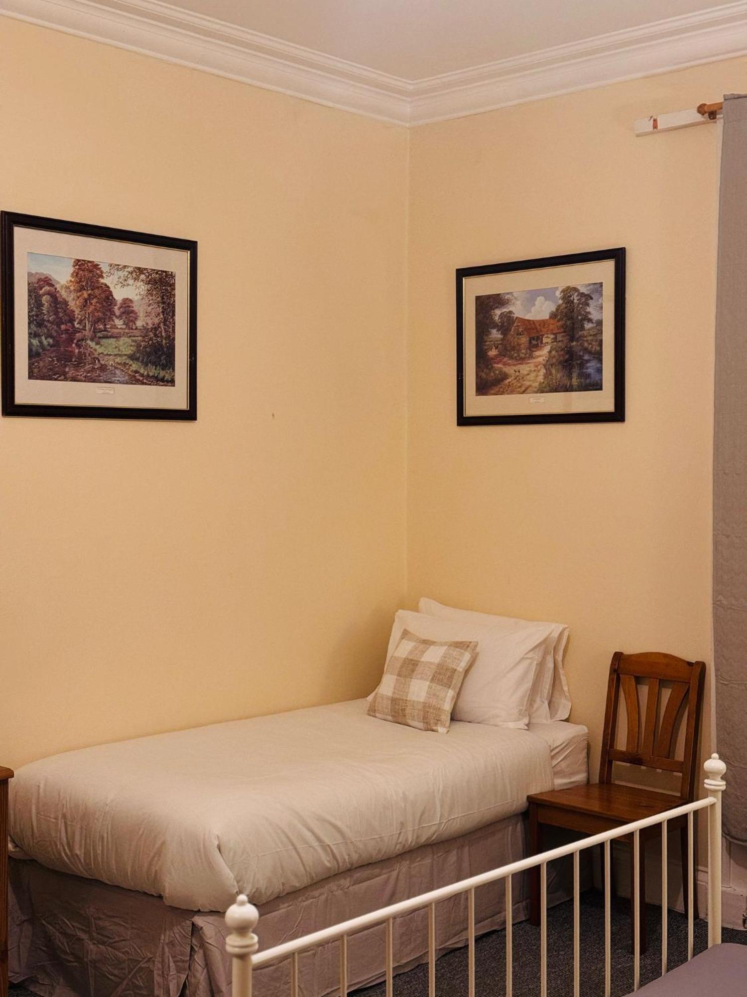 Edinburgh Travel Guest House Εξωτερικό φωτογραφία